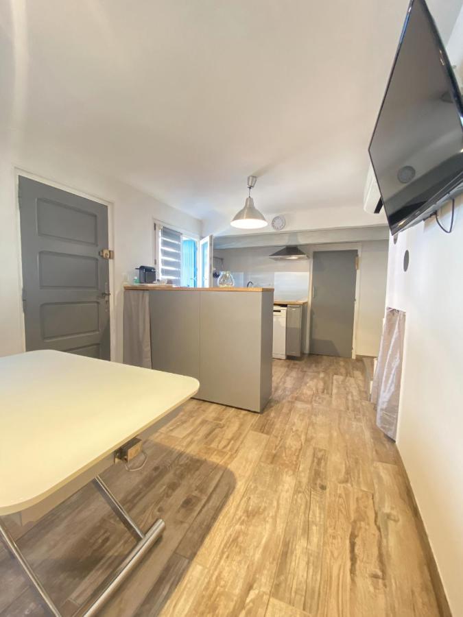 La Cle Maison De Ville, Clim, Wifi A La Bayore Hyères Extérieur photo